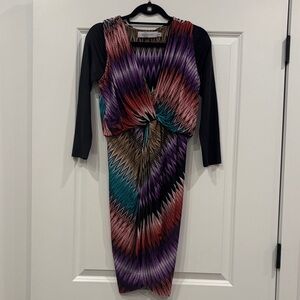 T-Bags Sz Med stretch Multicolor Zigzag Pattern Dress